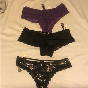 BNWT Victoria’s Secret panties set of 3